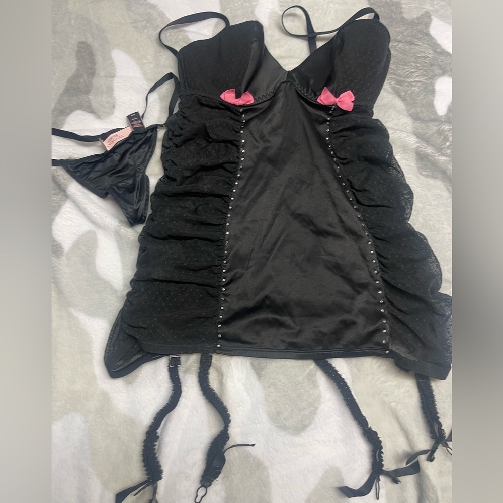 Victoria’s Secret SLT vintage garter corset.  36C